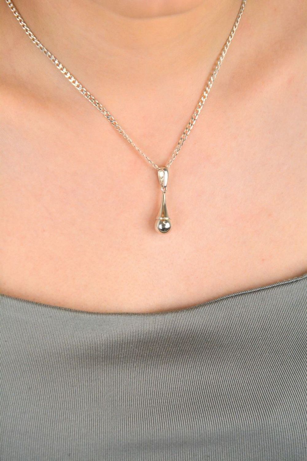 Zawieszka damska srebrna próba 925 wisząca kuleczka, DIA-ZAW-9383-925 Zawieszka damska srebrna próba 925 wisząca kuleczka, DIA-ZAW-9383-925 1.jpg