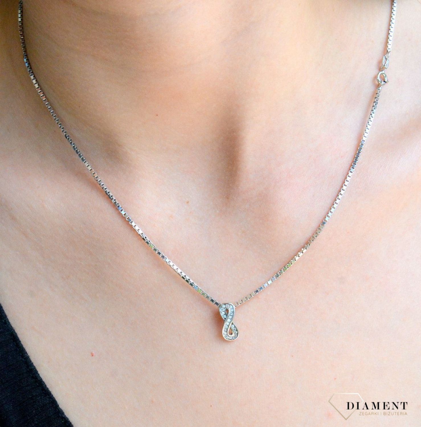 Srebrna zawieszka damska znak nieskończoności DIA-ZAW-9414-925d.jpg