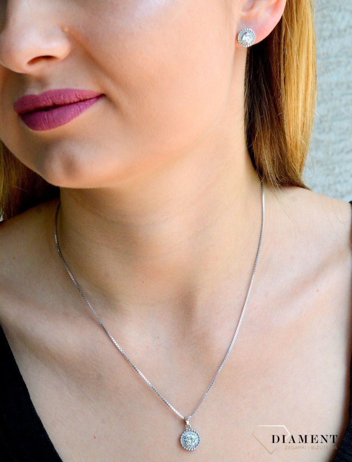 Srebrna zawieszka damska z cyrkoniami DIA-ZAW-9444-925d.jpg