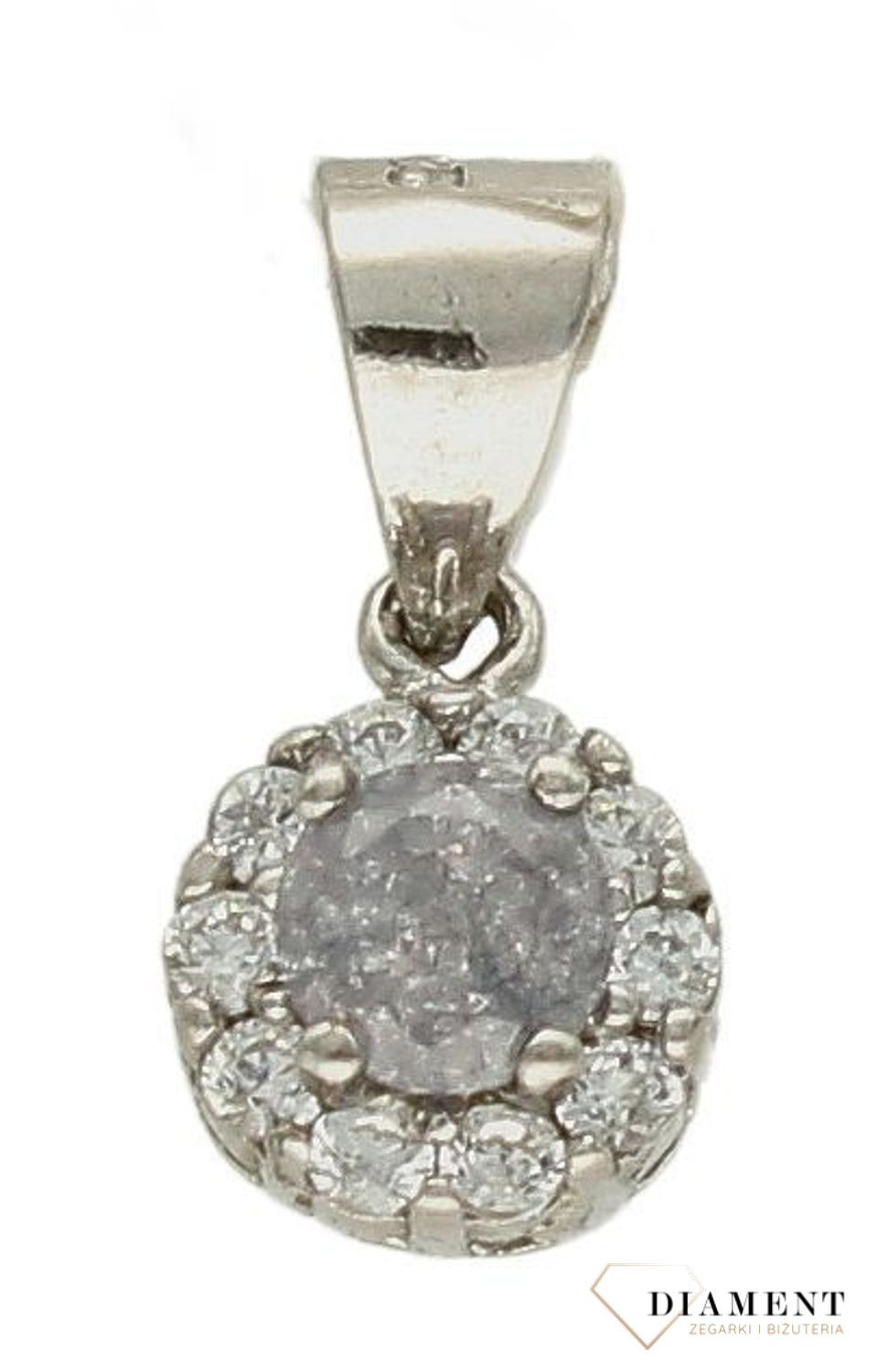 Srebrna zawieszka okrągła z lśniącą cyrkonią DIA-ZAW-9455-925cv.jpg