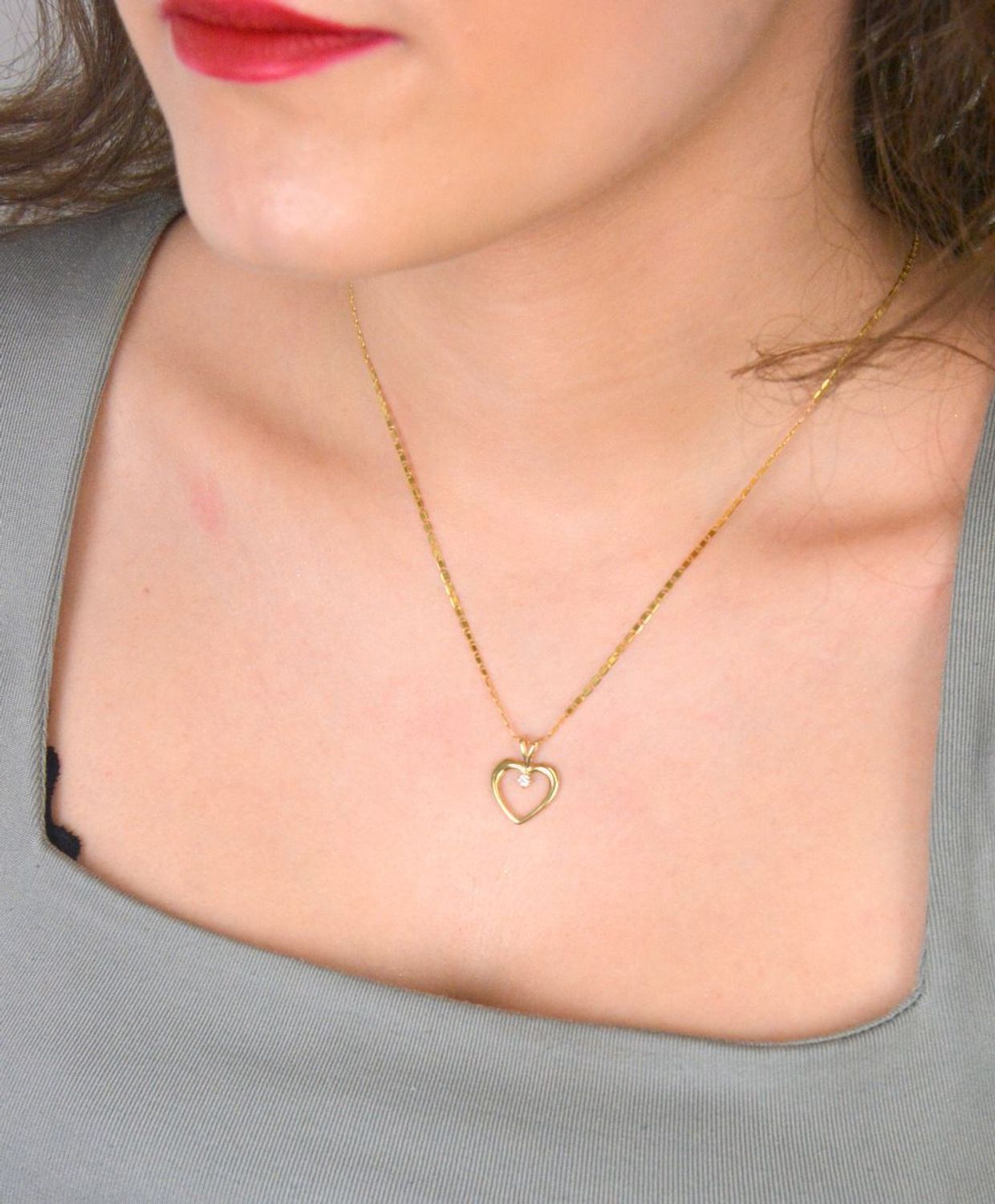 Zawieszka złota 585 delikatne serdce z cyrkonią DIA-ZAW-9775-585.jpg