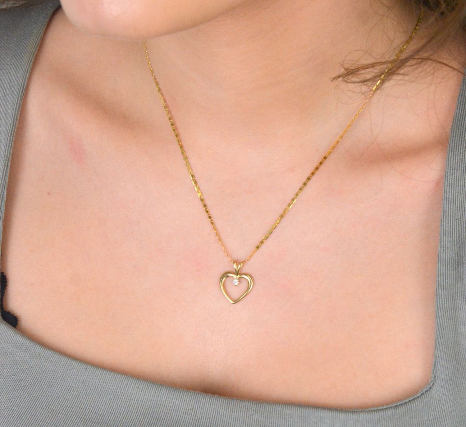 Zawieszka złota 585 delikatne serdce z cyrkonią DIA-ZAW-9775-585.jpg