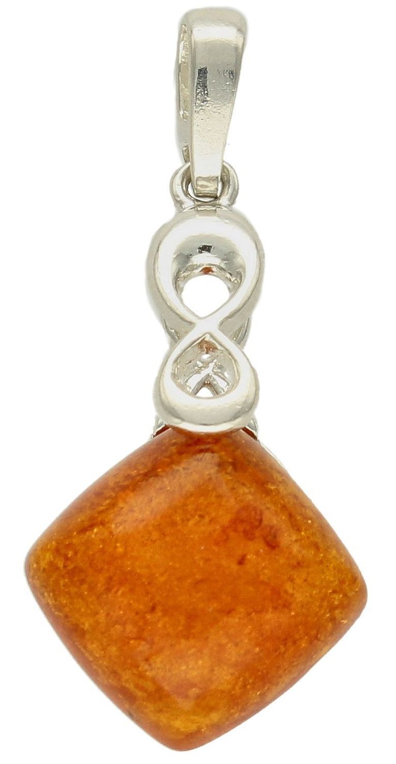 Srebrna zawieszka w kształcie rombu z miodowym bursztynem DIA-ZAW-9911-925. Srebrna zawieszka damska. Srebrna zawieszka idealna na prezent. Zawieszka damska z kamieniem. Zawieszka srebrna damska z bursztynem bałtyckim..jpg