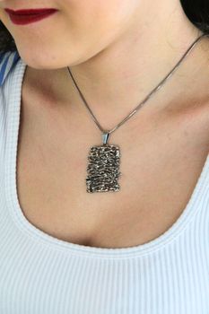 Srebrna zawieszka prostokąt 925 ażurowa  Damska (2).jpg