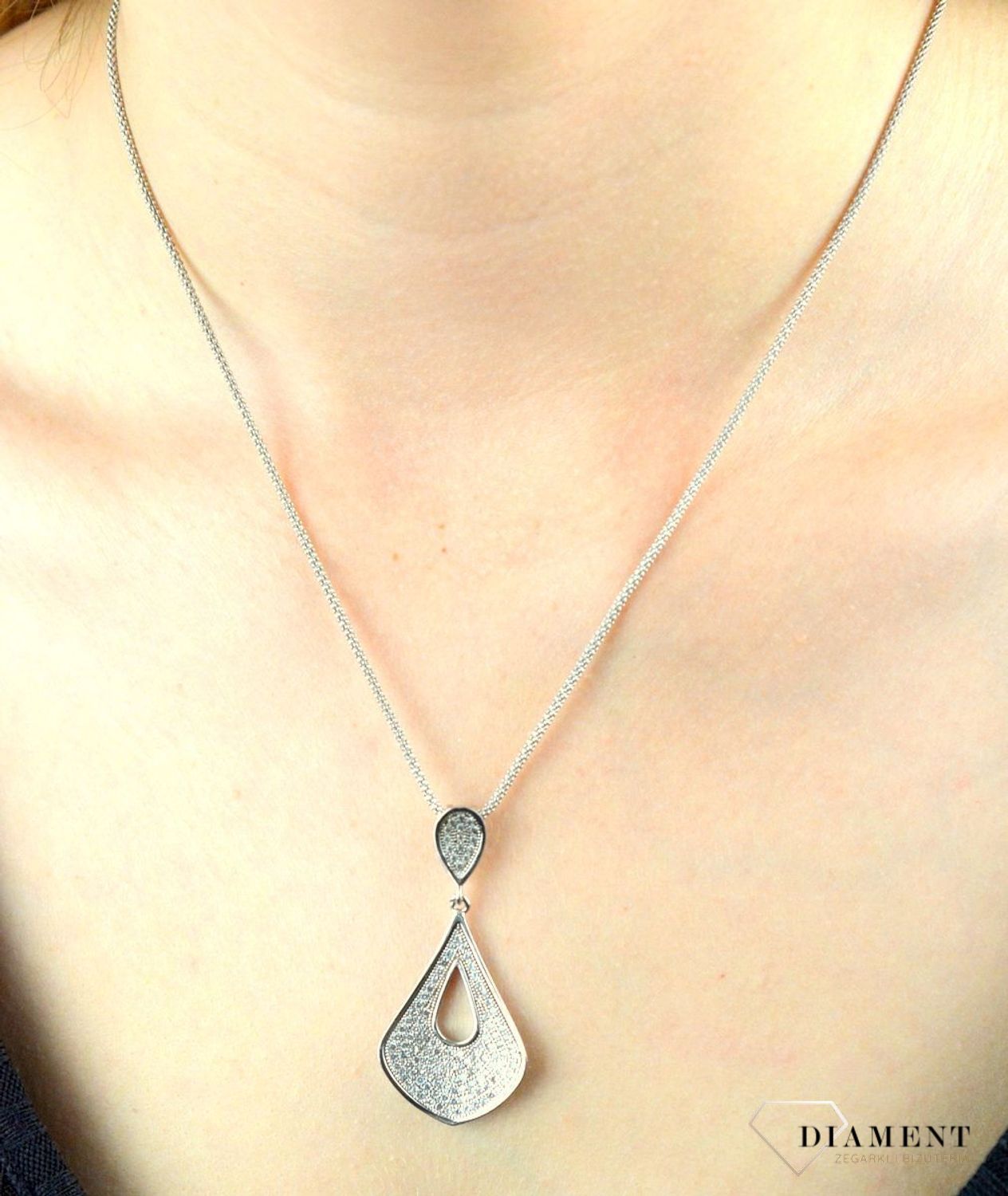 Zawieszka srebrna łezka z cyrkoniami DIA-ZAW-CYRKONIA2-925.jpg