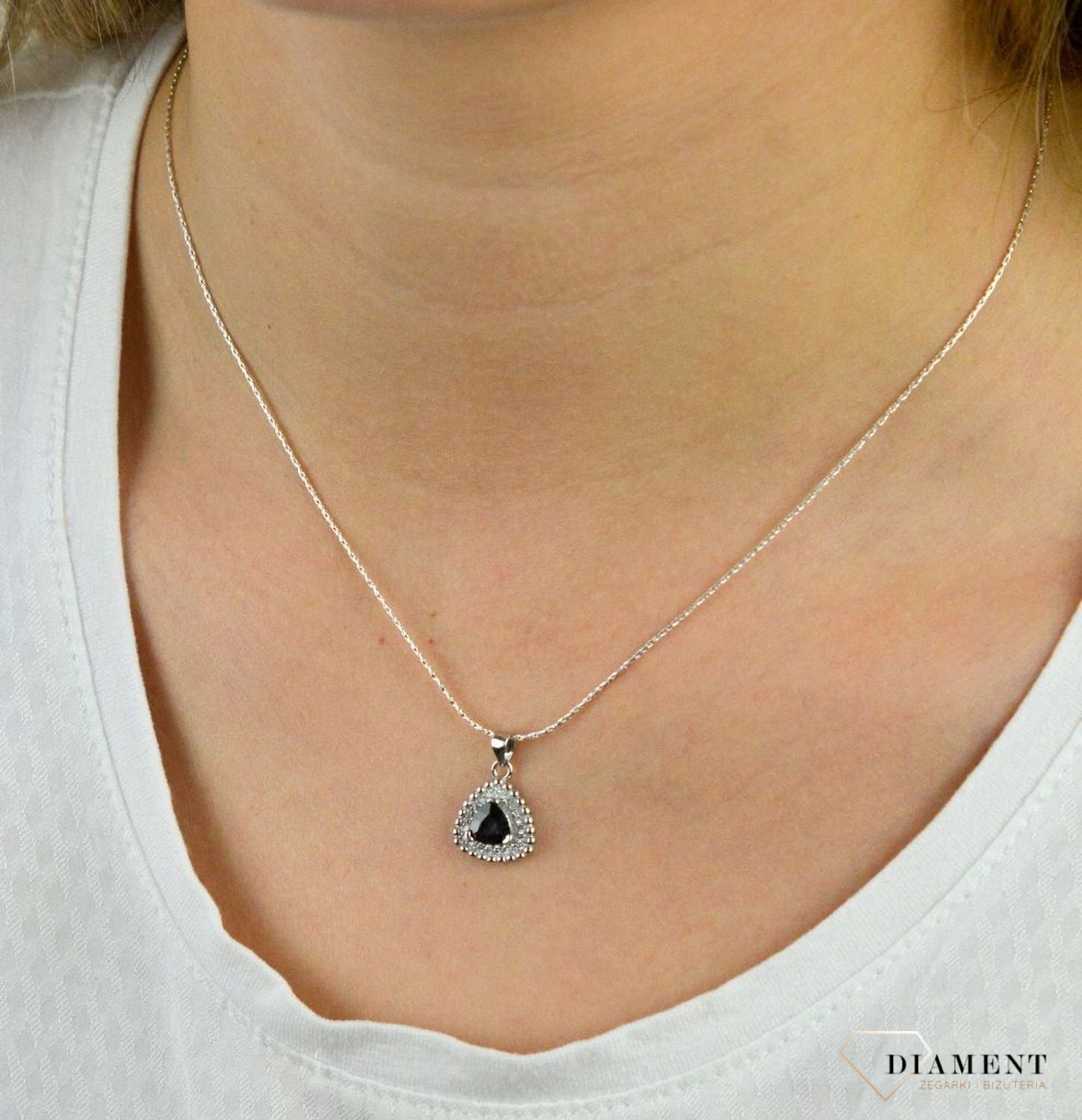 Srebrna zawieszka 925 z czarną cyrkonią DIA-ZAW-CYRKONIE13-925.jpg