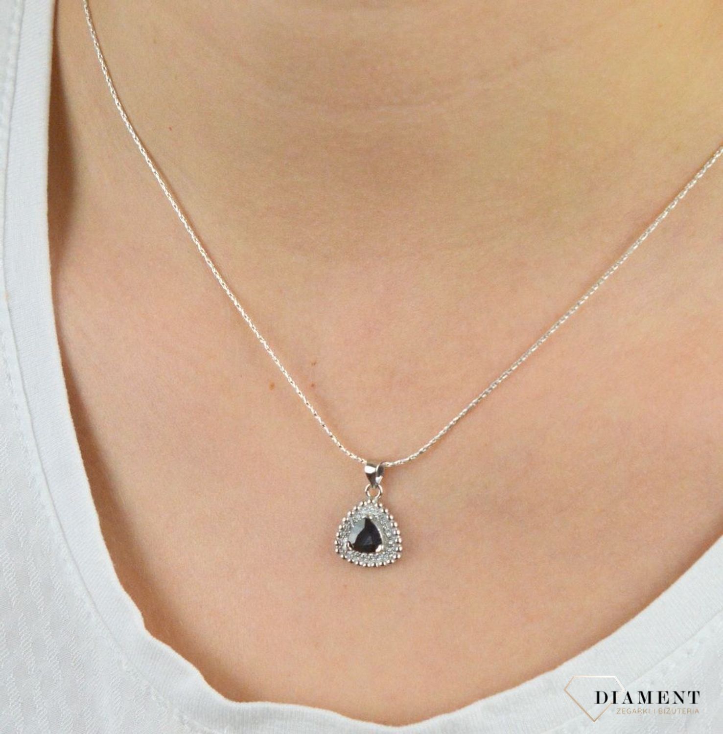 Srebrna zawieszka 925 z czarną cyrkonią DIA-ZAW-CYRKONIE13-925.jpg