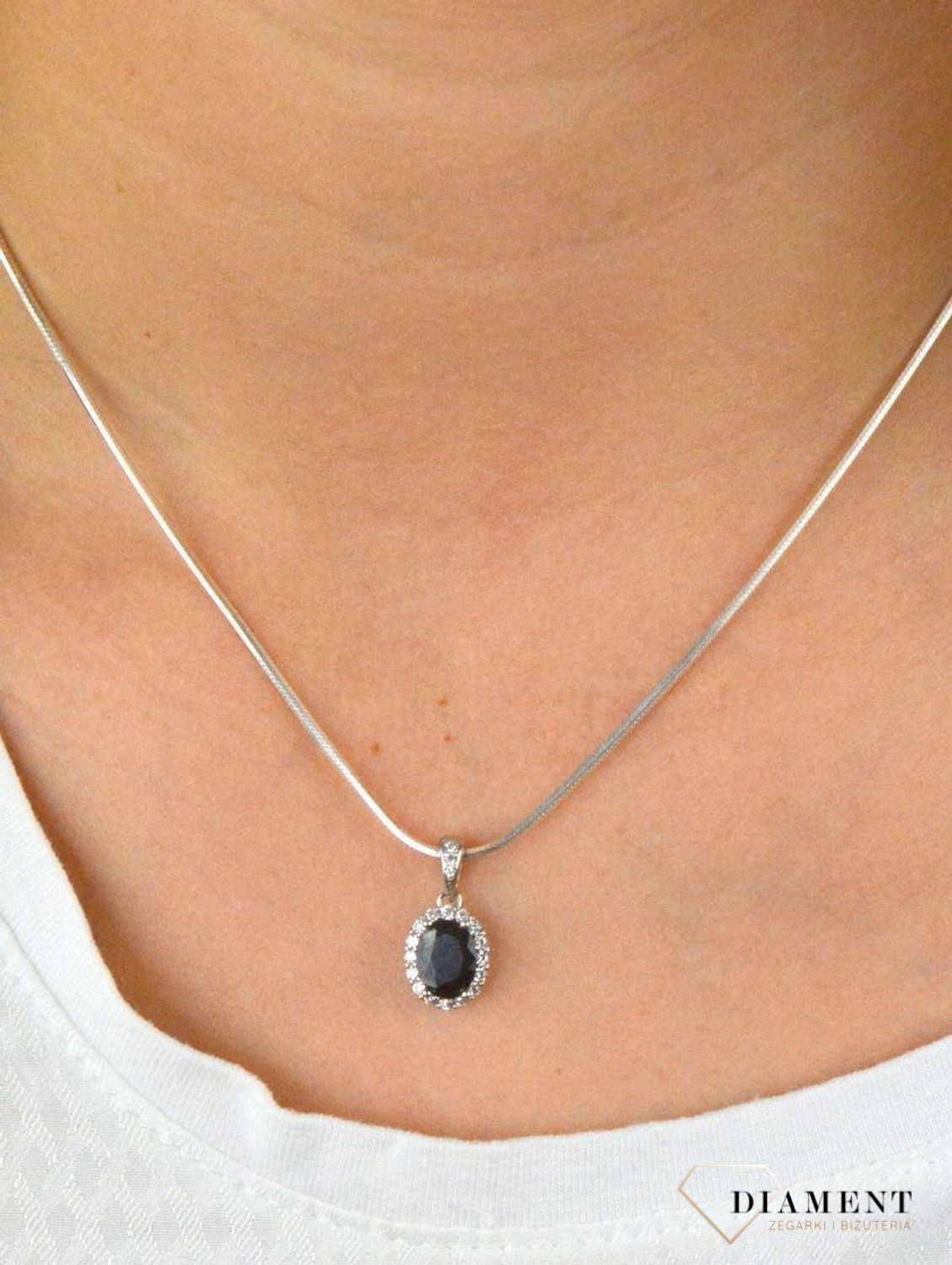 Srebrna zawieszka Mała czarna' 925 DIA-ZAW-CYRKONIE14-925.jpg