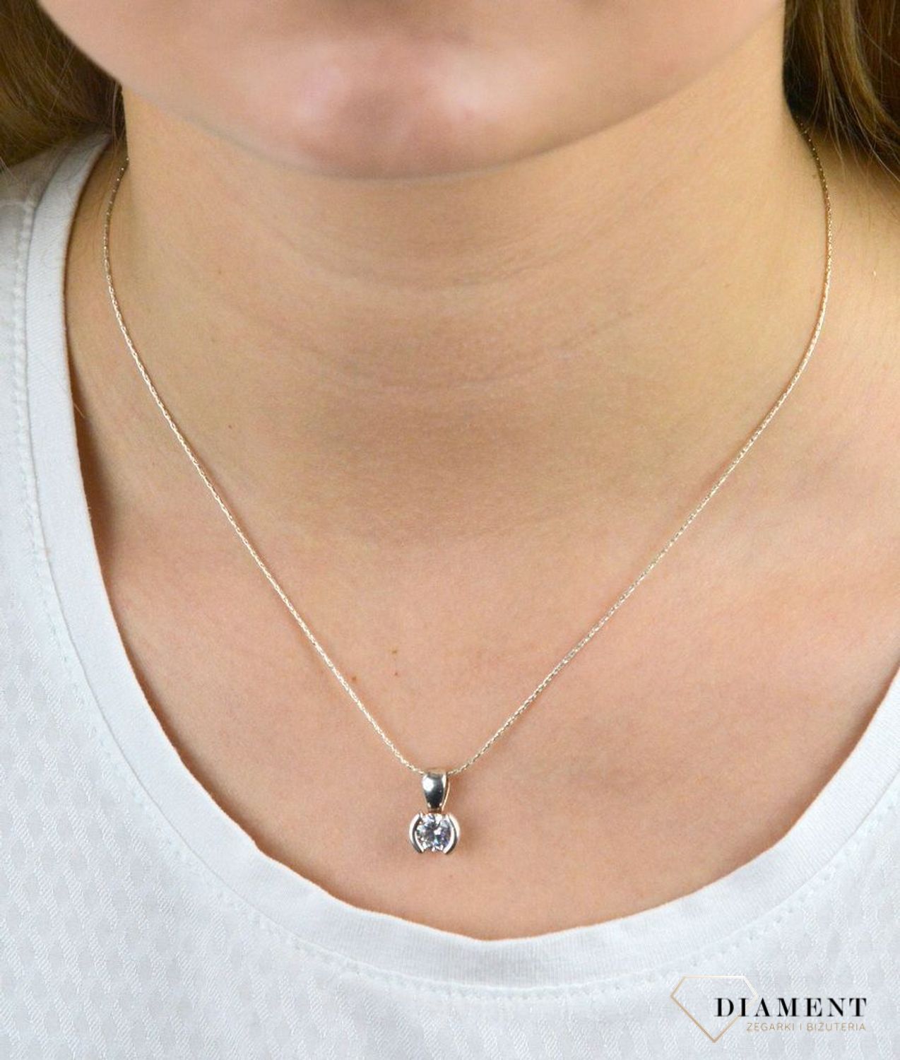 Srebrna delikatna zawieszka z cyrkonią 925 DIA-ZAW-CYRKONIE2.jpg