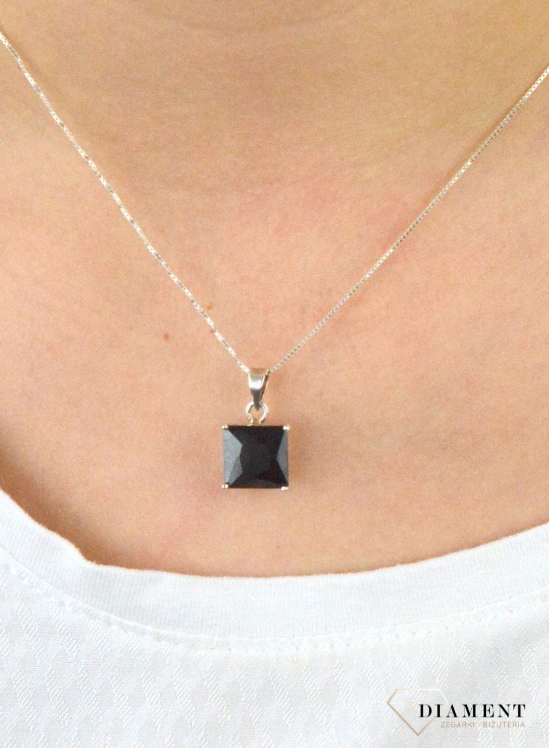 Zawieszka srebrna 925 z czarną cyrkonią DIA-ZAW-CYRKONIE3.jpg