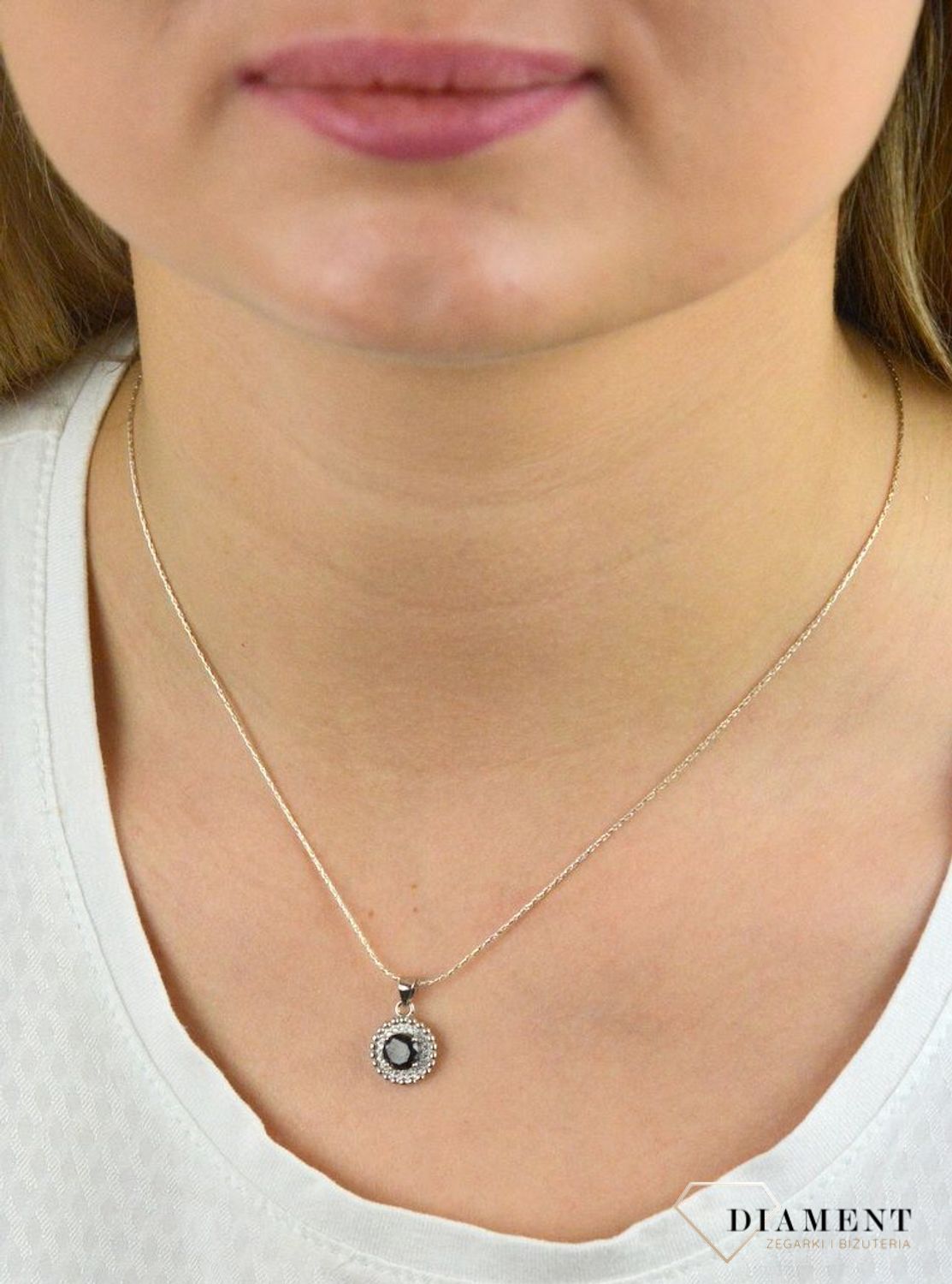 Srebrna zawieszka 925 'Mała czarna' DIA-ZAW-CYRKONIE5.jpg