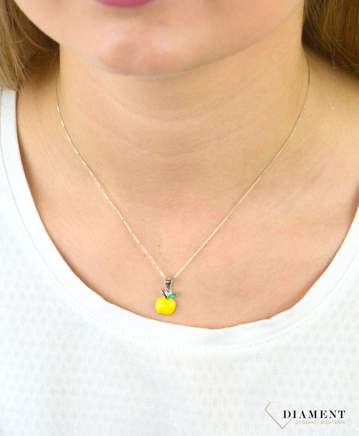 Zawieszka dziecięca srebrna 925 'Żółte jabłuszko' DIA-ZAW-JABŁKO1.jpg