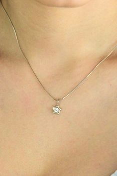 Srebrna zawieszka 925 kwiatek z cyrkonią  Biżuteria damska (2).jpg