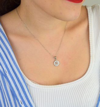 Zawieszka srebrna 925 DIA-ZAW-LITERKA-O1-925 – okrągła z literką O, zdobiona cyrkoniami. Wymiary 2,0x1,2 cm, waga 1,20 g. Elegancka biżuteria z przesłaniem – idealna na prezent (6).JPG