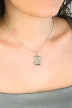 Srebrna zawieszka z literką T 925 DIA-ZAW-LITERKA-T4-925tt (2).jpg