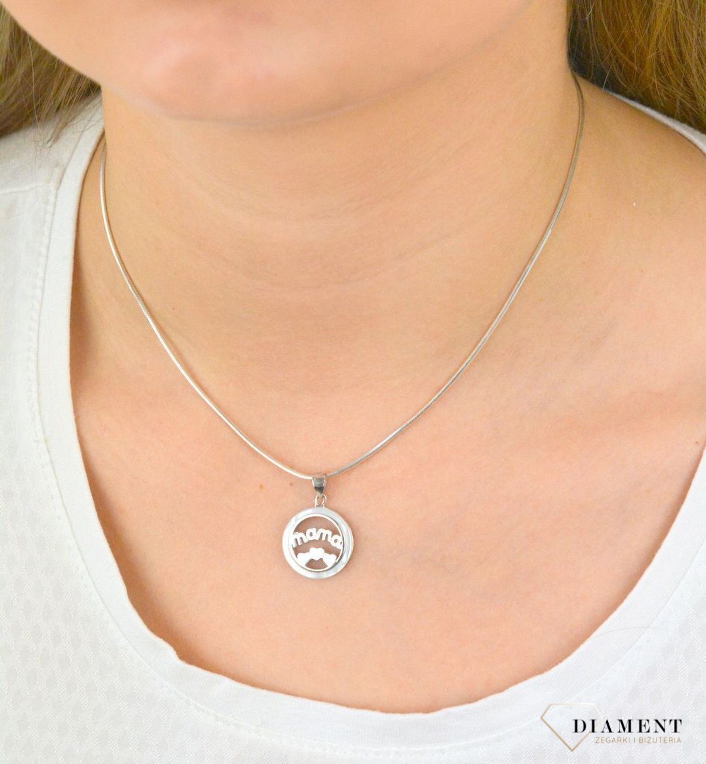 Srebrna zawieszka 925 'Dla mamy' z masą perłową DIA-ZAW-MAMA-925.jpg