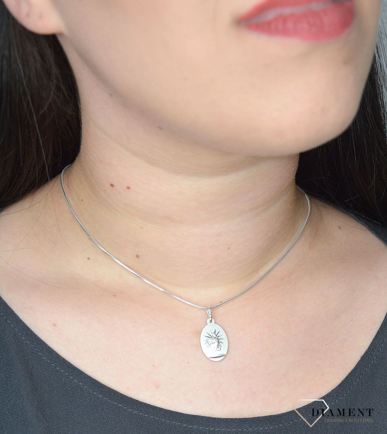 Zawieszka srebrna Medalik SZKAPLERZ owalny DIA-ZAW-MD1101-925 (1).jpg