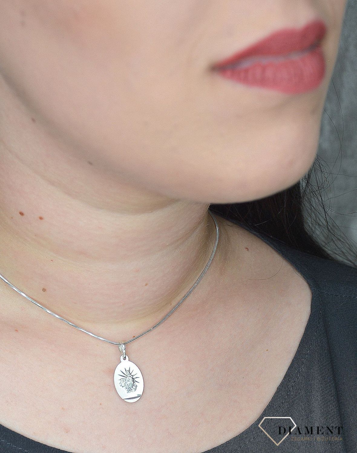 Zawieszka srebrna Medalik SZKAPLERZ owalny DIA-ZAW-MD1101-925 (1).jpg