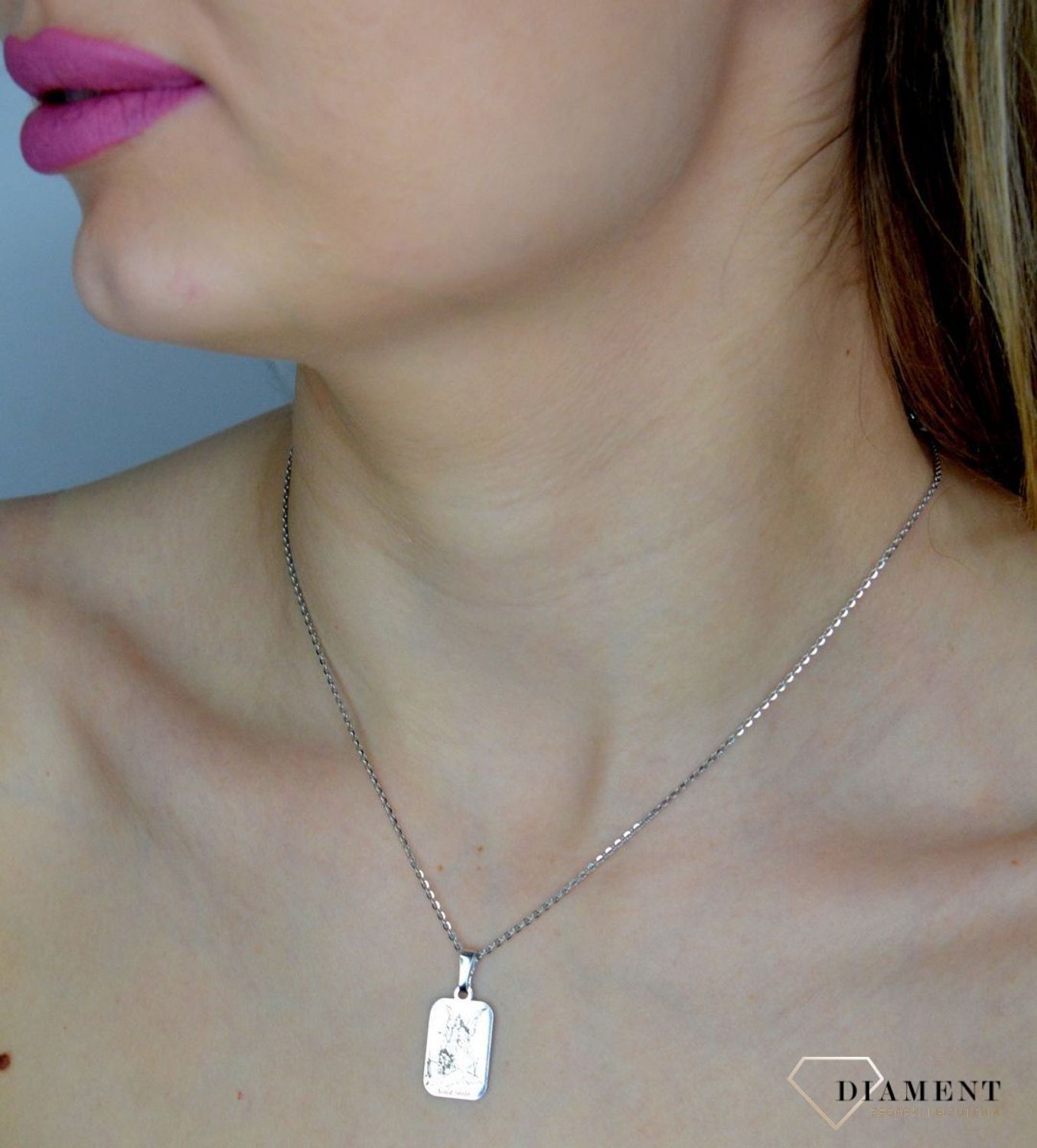 Srebrny medalik 925 Anioł Stróż z modlitwą DIA-ZAW-MDC028R-925.jpg