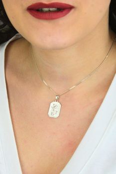 Srebrny medalik 925 sakralny DIA-ZAW-MED18-925 – idealny na prezent (4).jpg