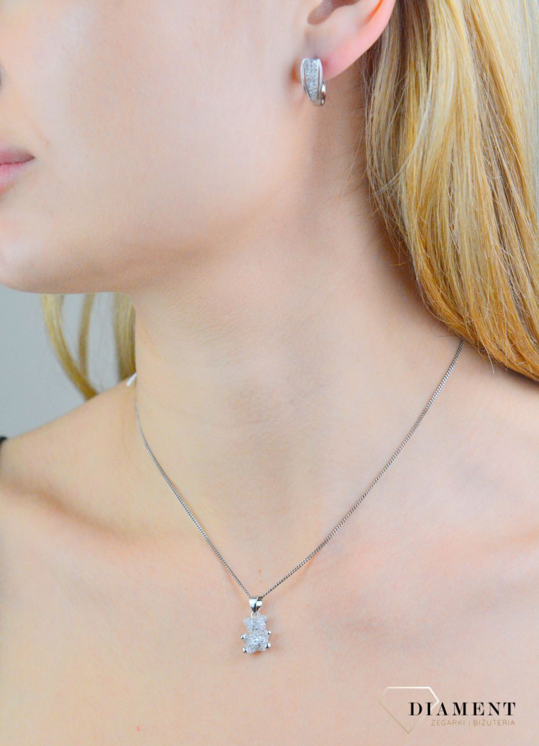 Srebrna zawieszka 925 miś wysadzany cyrkoniami DIA-ZAW-PP0587RH.jpg