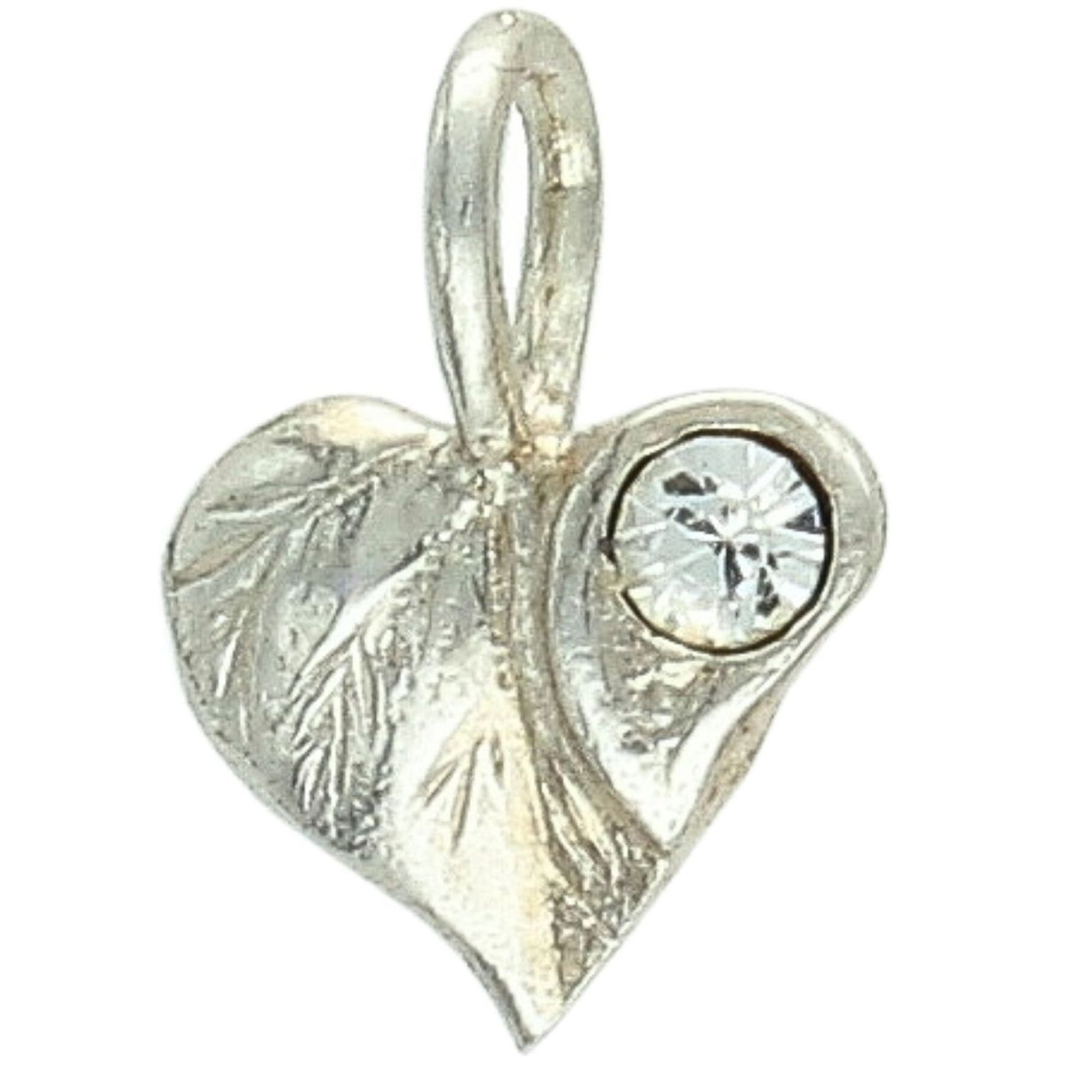 Delikatna srebrna zawieszka próby 925 w kształcie serduszka, ozdobiona jedną cyrkonią. Subtelna biżuteria idealna na prezent.1.jpg