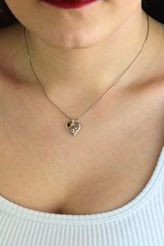 Srebrna zawieszka 925 serduszko z bursztynem  Biżuteria damska (2).jpg