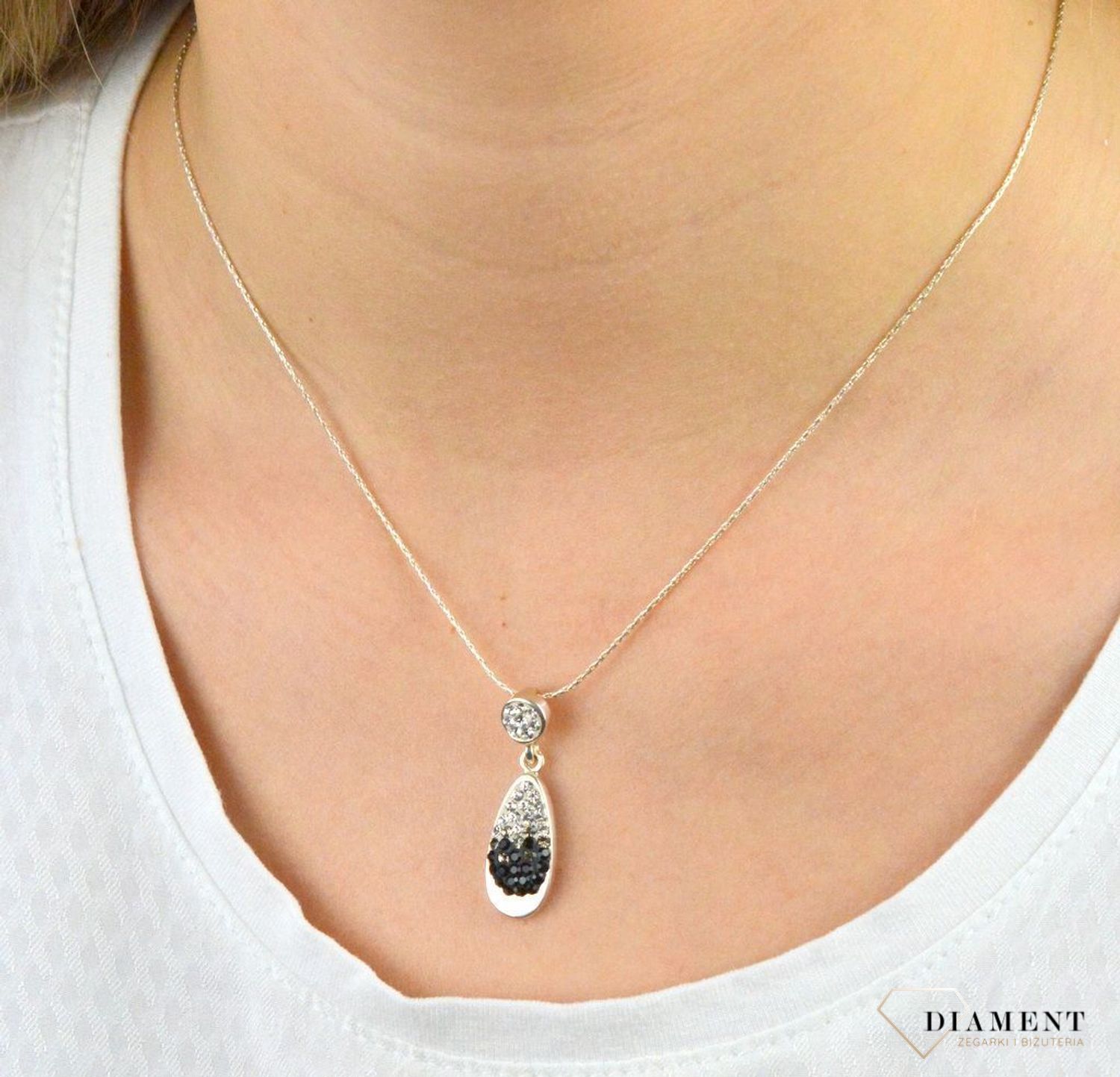 Srebrna zawieszka z kryształkami Swarovskiego 925 DIA-ZAW-SWAROVSKI2.jpg