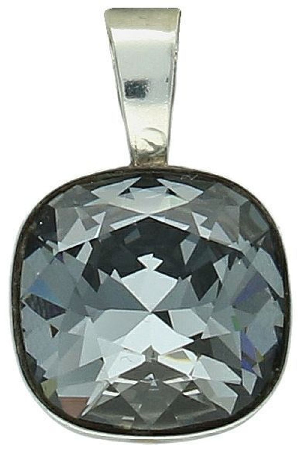 Elegancka srebrna zawieszka z czarnym kryształem w kształcie kwadratu. Próba 925, model DIA-ZAW-SWAROVSKI7-925, długość 2,0 cm, szerokość 1,2 cm, waga 1,90 g. Styl 1.jpg