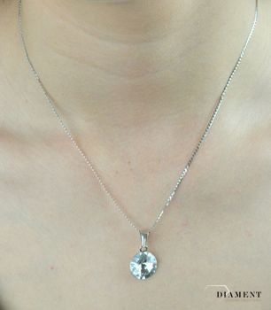 Zawieszka srebrna swarovski element DIA-ZAW-Swarovski-925. Srebrna zawieszka wykonana z próby 925 ozdobiona kryształem Swarovskiego. Srebrna zawieszka Swarovskiego. Srebrna zawieszka na prezent. Srebrna zawieszka i.JPG