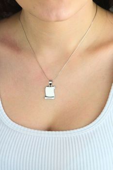 zawieszka srebrna 925 prostokątna gładka (1).jpg