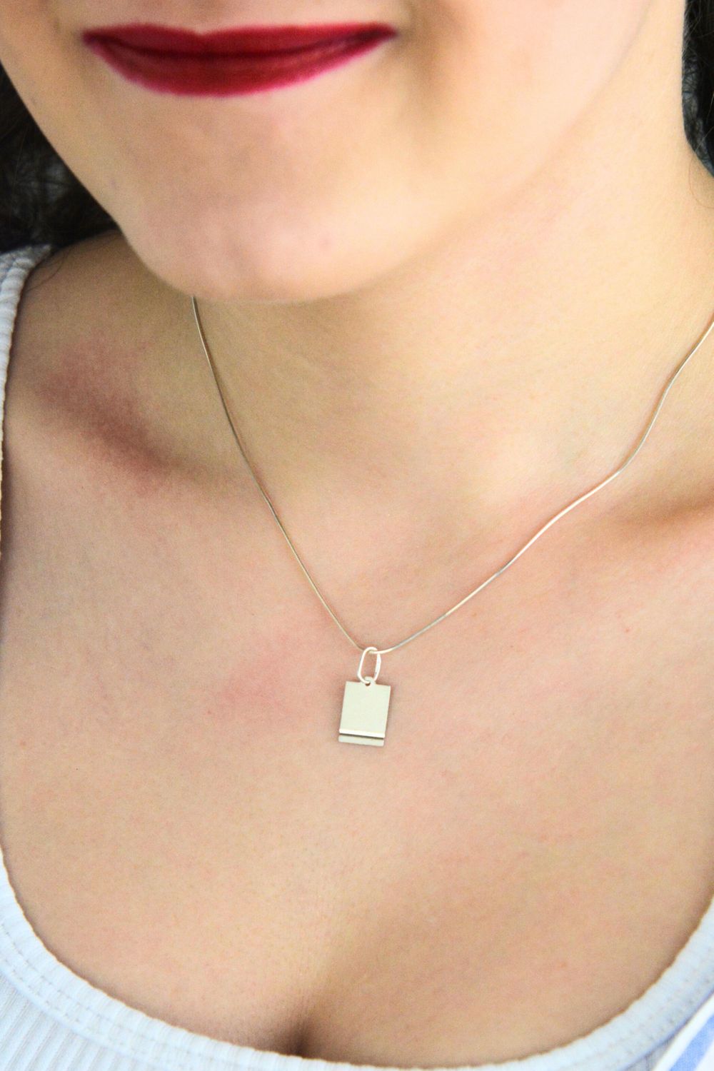 Zawieszka damska srebrna 925 matowa prostokątna – DIA-ZAW-WD120-925 (2).jpg
