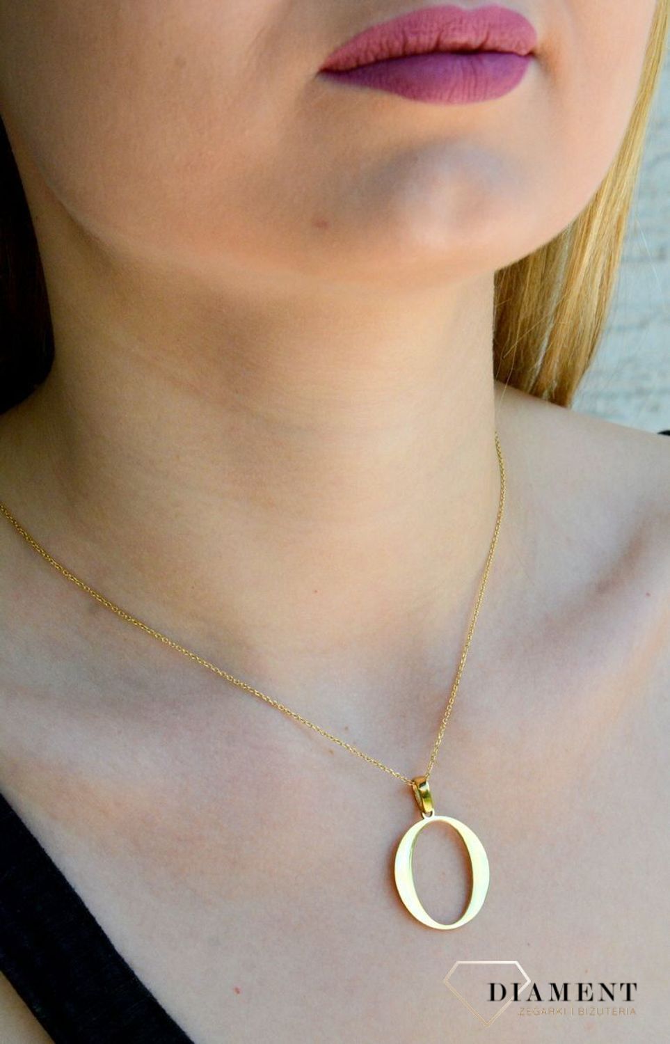 Stalowa zawieszka pozłacana Literka O 2,5 cm DIA-ZAW-ZO10819-STALc.jpg