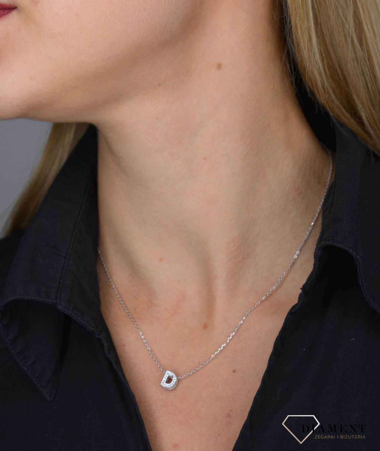 Naszyjnik z literką D wysadzany cyrkoniami DIA-ZAW-literkaD-925-0,5.jpg