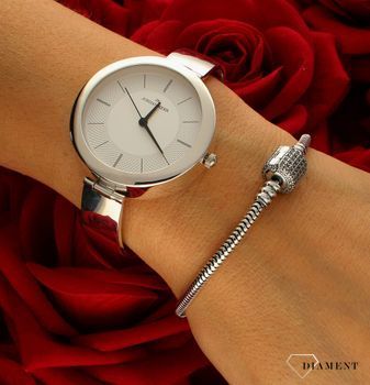 Zegarek damski srebrny sztywna bransoleta DIA-ZEG-10927-925 (1).jpg