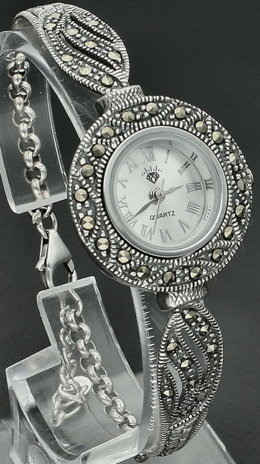 Zegarek damski srebrny z markazytami próba 925, DIA-ZEG-12667-925 wyposażony jest w kwarcowy mechanizm, zasilany za pomocą baterii. Posiada bardzo wysoką dokładność mierzeni1.jpg