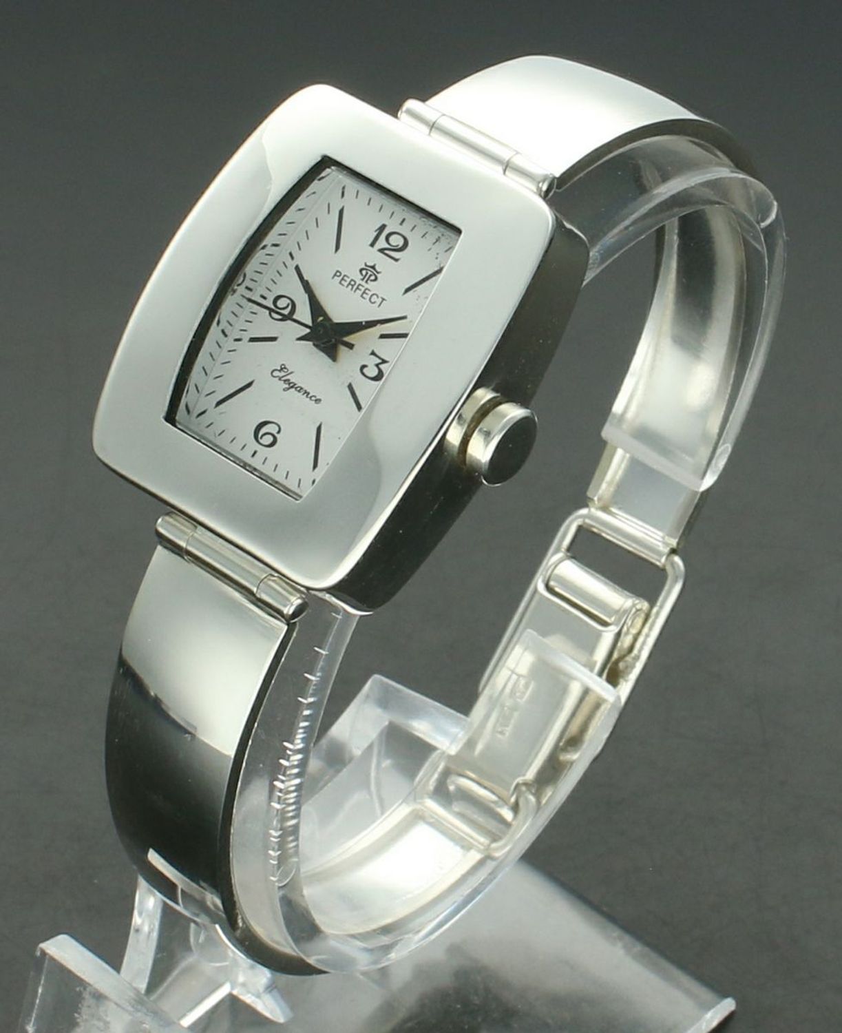 Zegarek srebrny prostokątny JORDAN KERR DIA-ZEG-12893-925 Zegarek damski srebrny sztywna bransoleta DIA-ZEG-12893-925 wyposażony jest w kwarcowy mechanizm, zasilany za pomocą baterii1.jpg