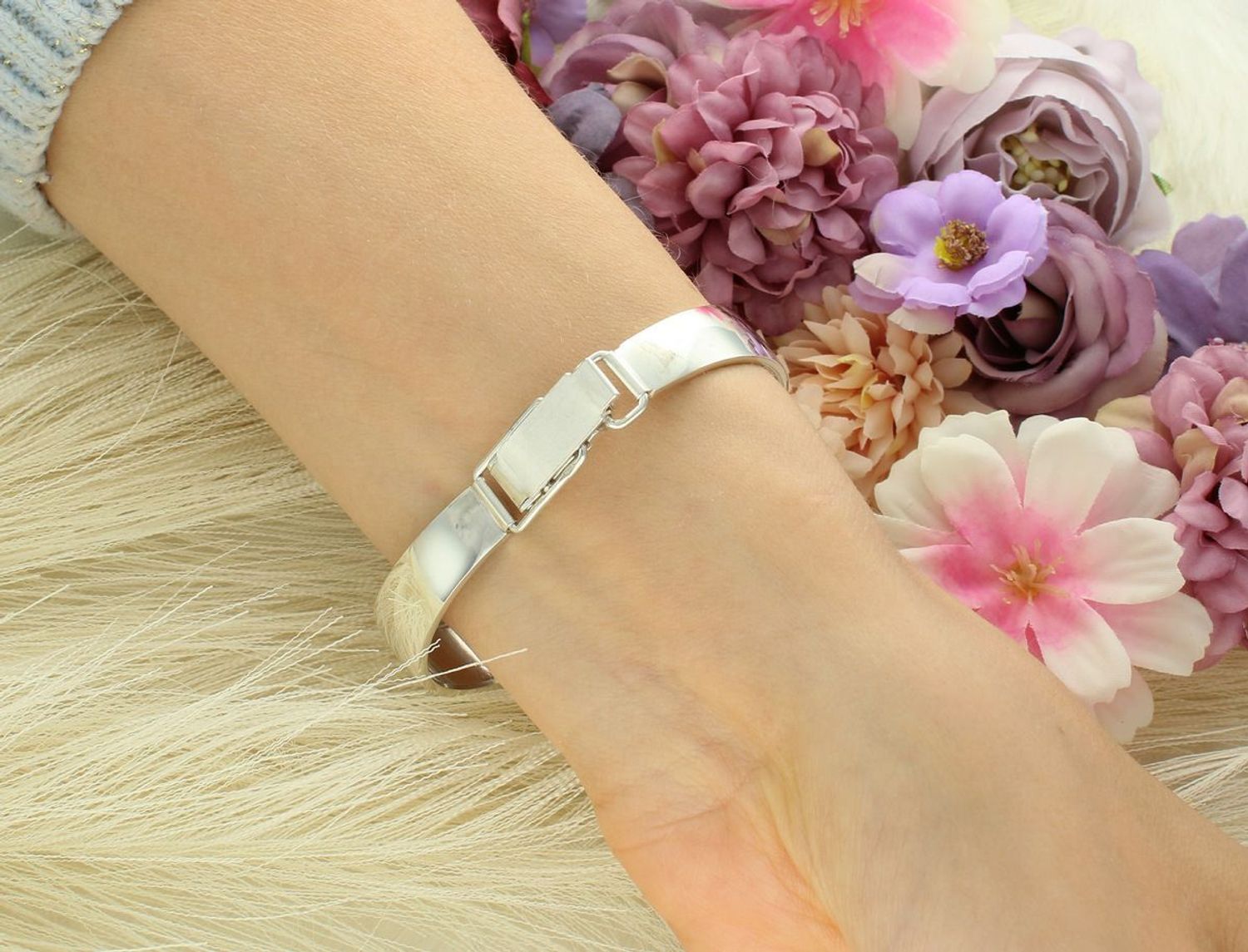 Zegarek Damski Jordan Kerr DIA-ZEG-13255-925 Srebrny 925 Gładka Tarcza Klasyczny Styl (3).jpg