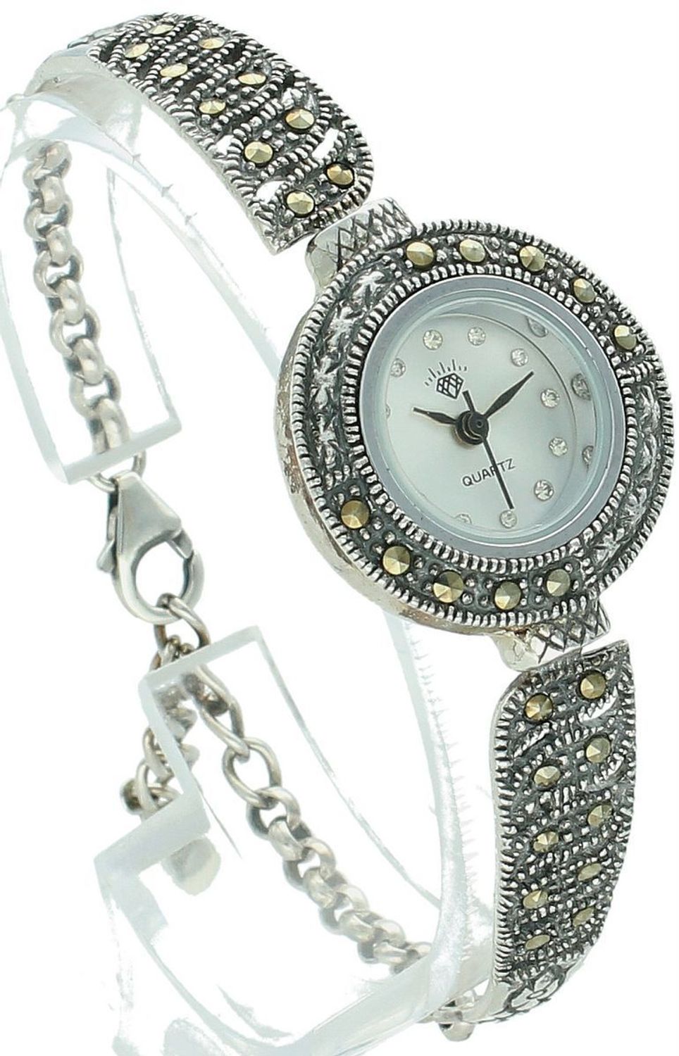 Elegancki zegarek damski ze srebra 925, waga 20,7 g. Koperta 2,2 cm, bransoletka 15+2,5 cm, zdobiony markazytami. Grawer gratis – idealny na prezent.11.jpg