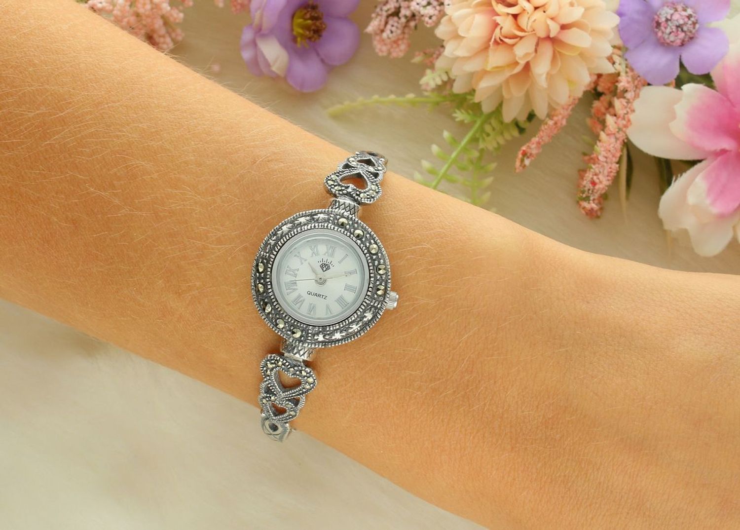 Złoty damski naszyjnik Michael Kors MKJ8043710 ze stali szlachetnej. 1.jpg