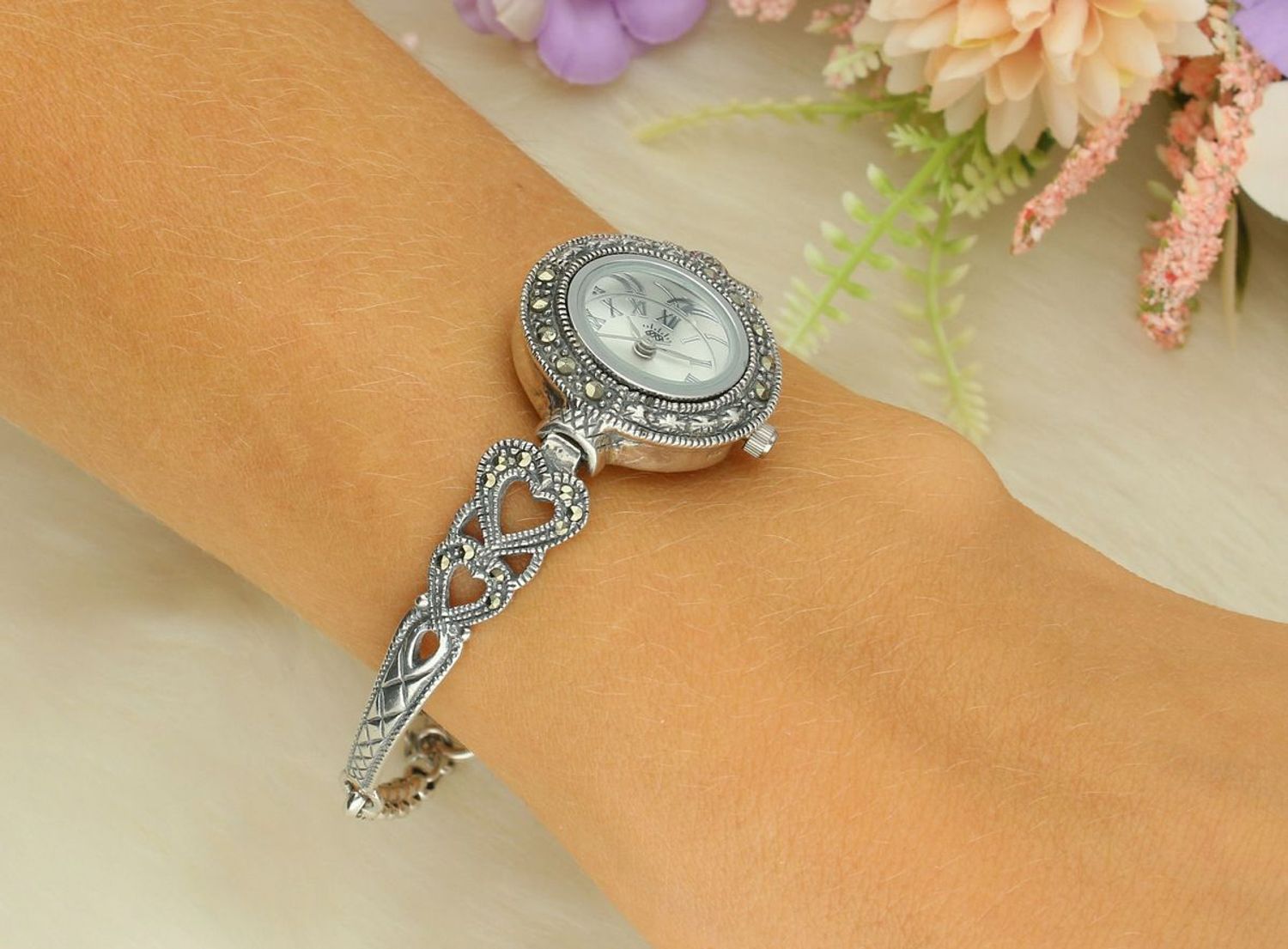 Złoty damski naszyjnik Michael Kors MKJ8043710 ze stali szlachetnej. 1.jpg