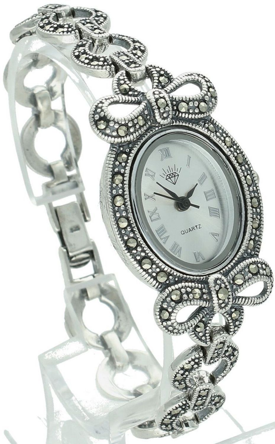 Zegarek damski DIA-ZEG-13850-925 ze srebra 925. Owalna tarcza z markazytami, długość 18 cm, zatrzask, 29,70 g – klasyczny styl i elegancja.1.jpg