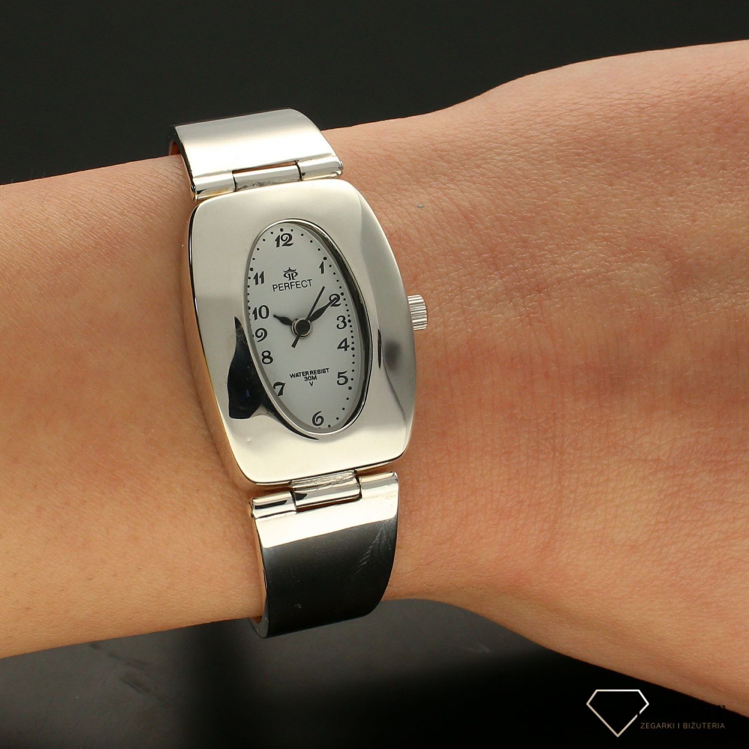 Zegarek damski srebrny na sztywnej bransolecie DIA-ZEG-SREBRNY8-925 (1).jpg