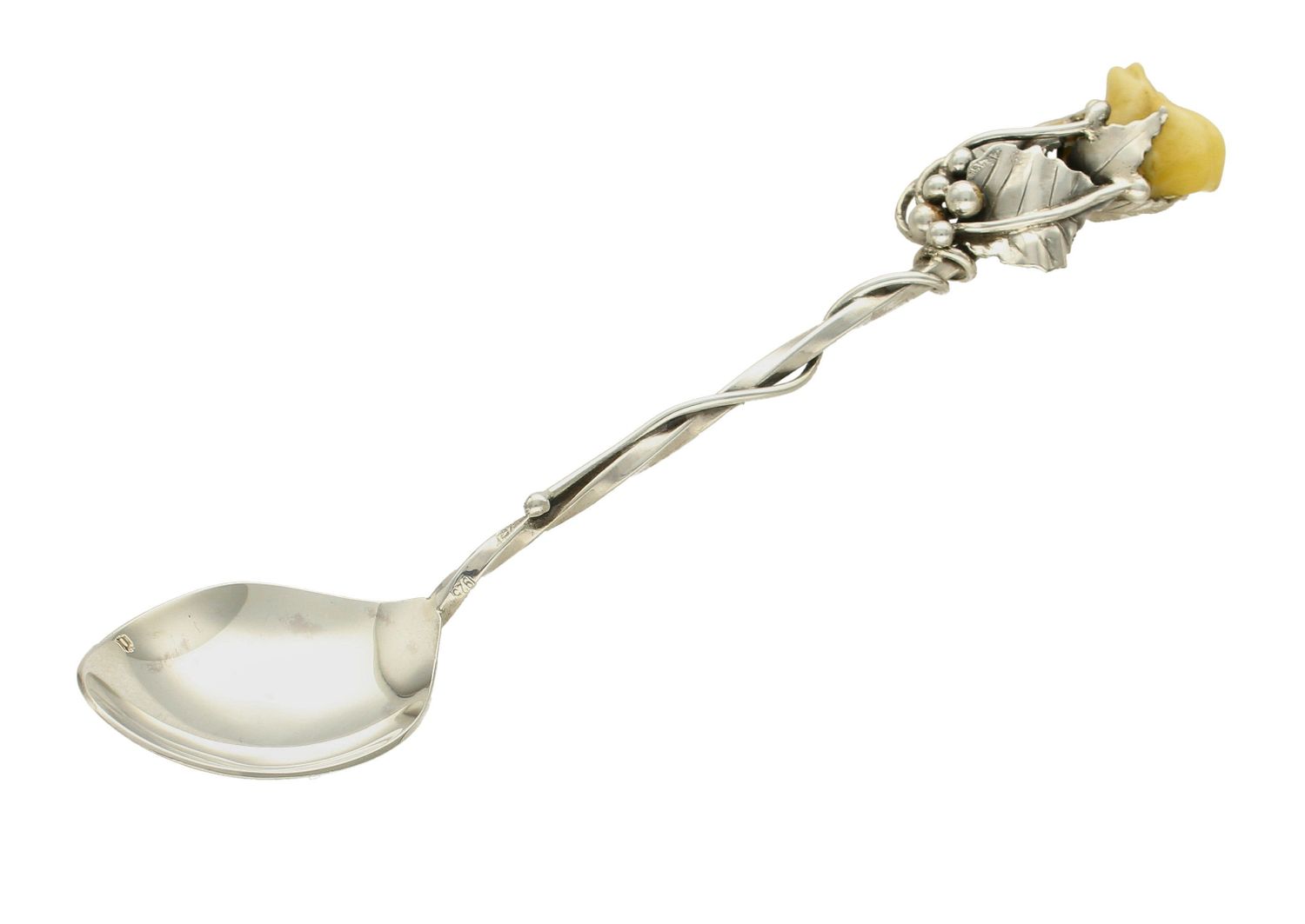 Srebrna łyżeczka z mlecznym bursztynem w kształcie róży DIA-ŁYŻ-7049-925. Srebrna łyżeczka o ponadczasowym wykończeniu ozdobiona bursztynem. Łyżeczka umieszczana jest w ozdobnym opakowaniu, chroniący przed uszkodzeniami i zab (1).jpg