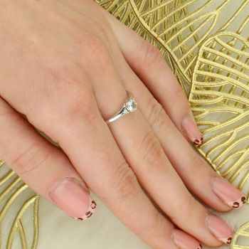 Pierścionek zaręczynowy z białego złota 585 z szafirem - rozmiar 22 zaręczyny.jpg