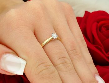 Złoty pierścionek z diamentem laboratoryjnym W0229B – złoto 585 w kolorze żółtym, diament 0.25 ct (VS2 F, 4.1 mm). Elegancka, etyczna biżuteria o wadze 1.7–2.5 g6.jpg