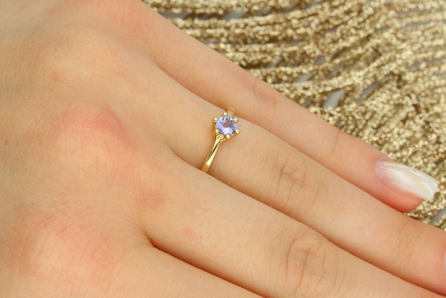 Złoty pierścionek damski 585 z tanzanitem 0,35 ct – rozmiar 14.jpg