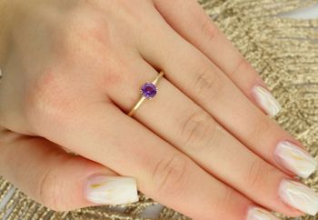 Złoty pierścionek damski 585 z ametystem 0,50 ct – rozmiar 16 gold.jpg