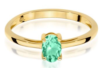 Pierścionek złoty W0685 wykonany z żółtego złota próby 585. Ozdobiony szmaragdem owalnym 0.40 ct (6 x 4 mm). Wysokość korony 3.8 mm, szerokość szyny 1.5 mm, waga 1.4–2.0 g. 2.jpg