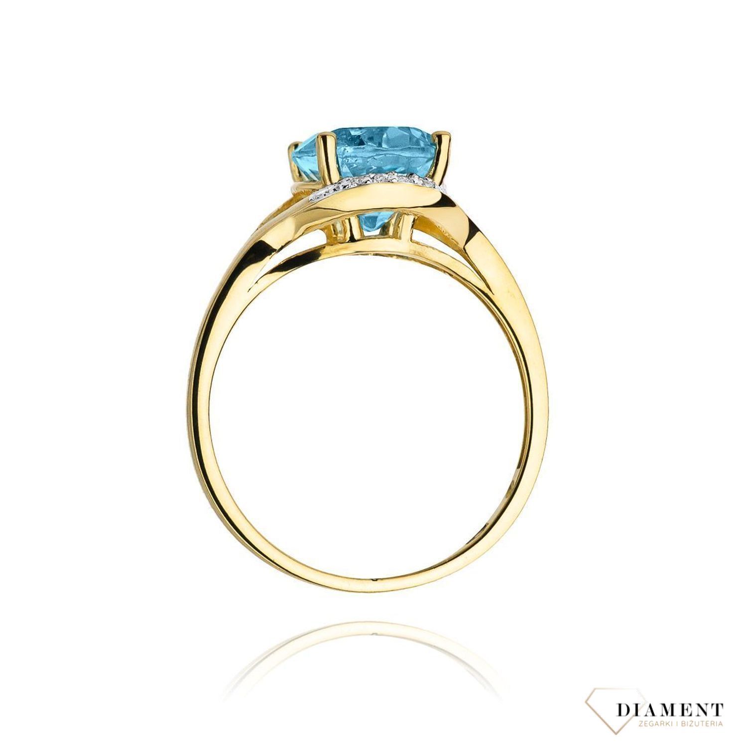 Złoty pierścionek damski 585 Owalny 3 ct Topaz Sky Blue  i Diamenty 0.04 ct DIAPRSW150Z585T3.00 Pierścionek z żółtego 14 karatowego złota z Diamentami, idealny prezent dla każdej kobiety. Możliwość zamówienia Twojego Rozmiar.jpg